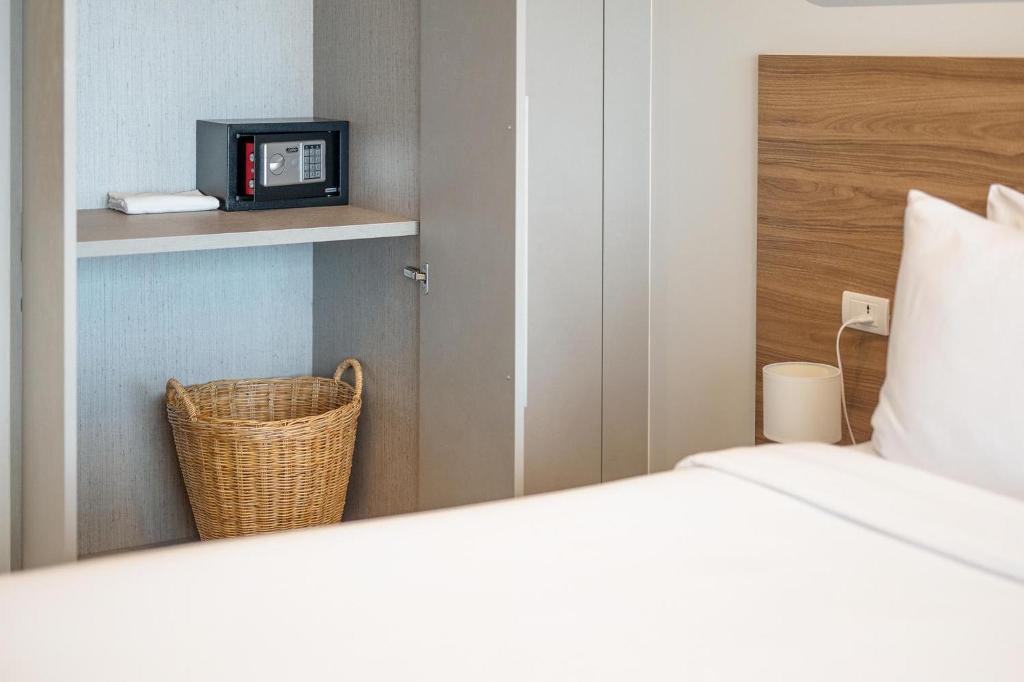 Homa Phuket Town Hotel Kültér fotó